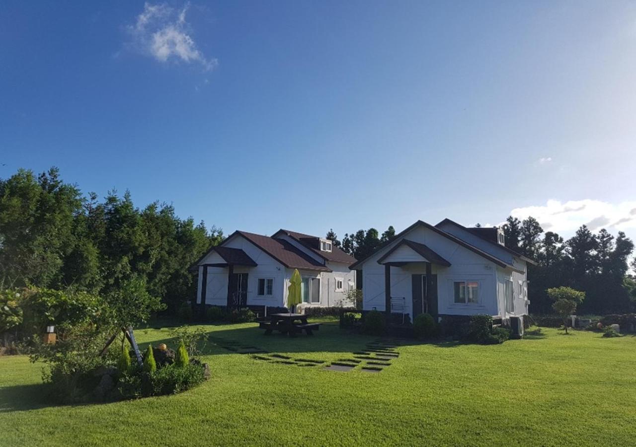 Jeju Haepoomdal Pension Экстерьер фото